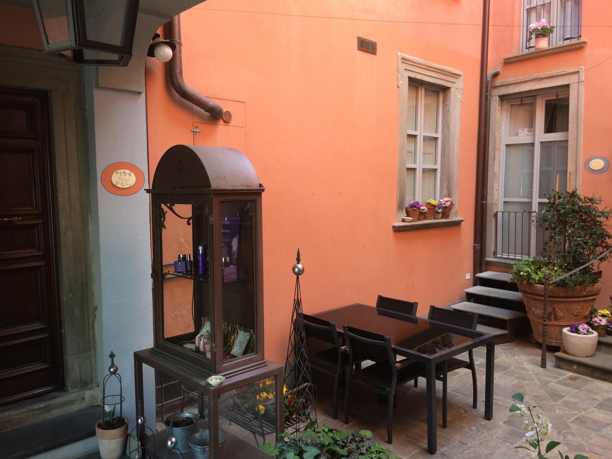 Bed & Breakfast Del Teatro Cagli Bagian luar foto